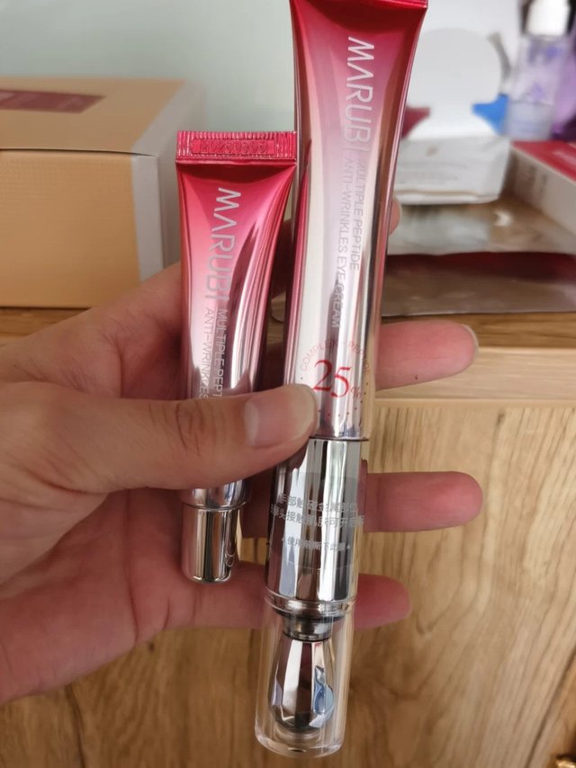 国货之光丸美眼霜，用起来用起来