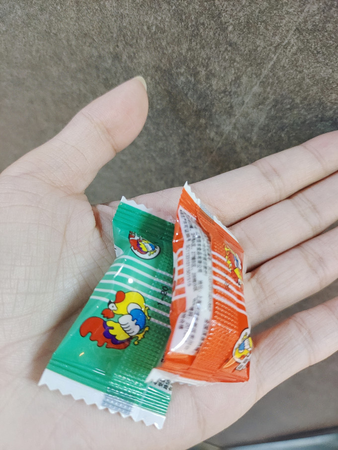 喔喔糖果巧克力