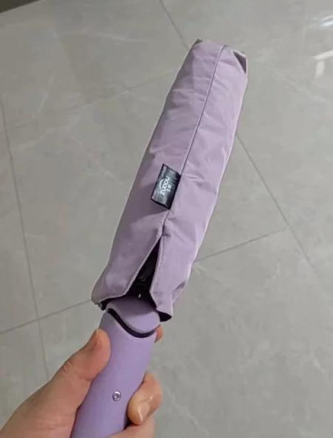 左都雨伞