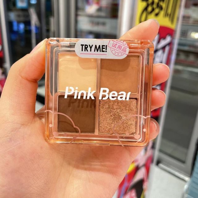 新品来了，皮可熊四色眼影