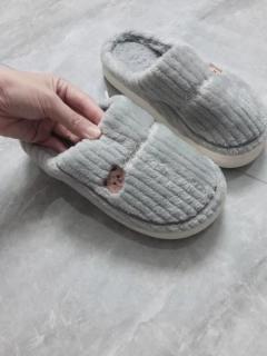很舒服的女士棉拖鞋