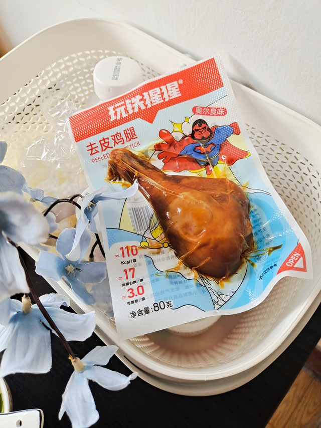很好吃,鸡腿个头挺大,味道不错呢。肉质纹