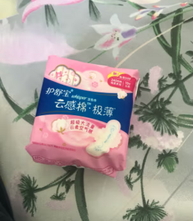 透气性好 轻薄软  非常舒服