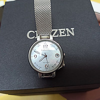 日常用品 篇一百九十六：简约美观带蓝牙，这个双11在京东上购买的西铁城光动能休闲商务女士腕表。
