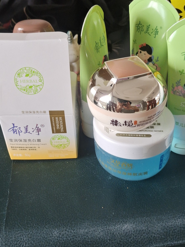 
从今往后我就用国货郁美净棒达达很好小时