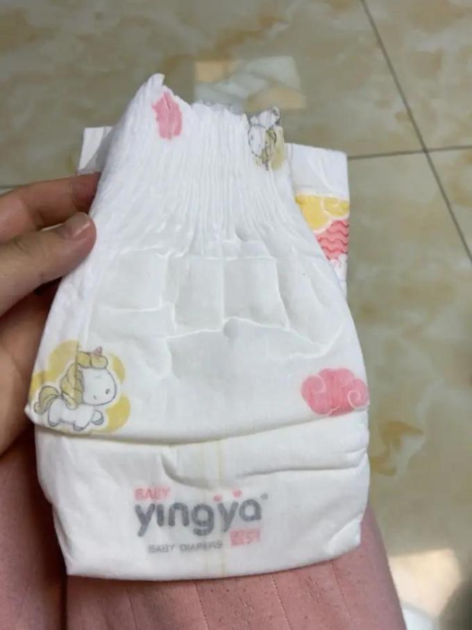 拉拉裤