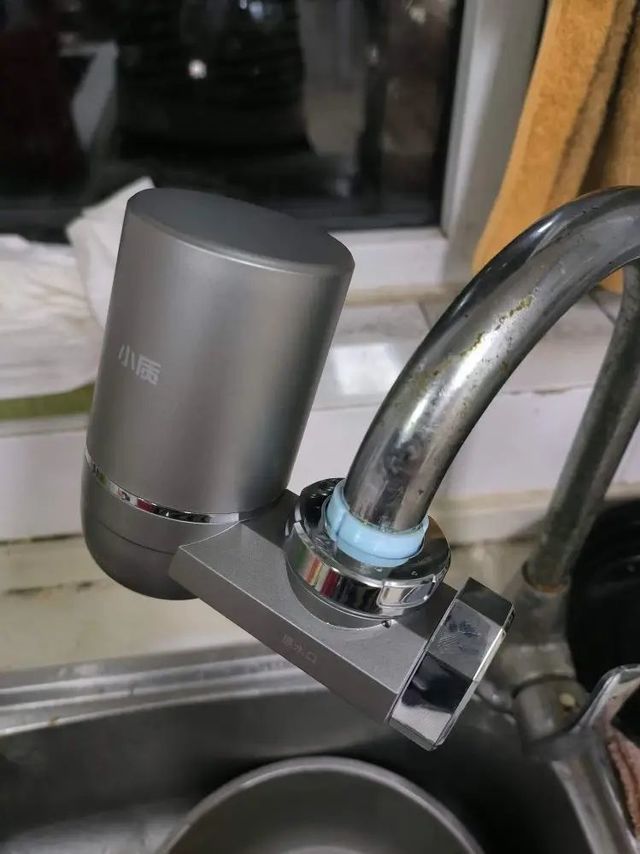 打开水流很大，自来水和过滤水之间能切换