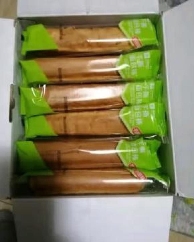 良品铺子面包