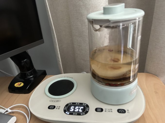 小熊电水壶