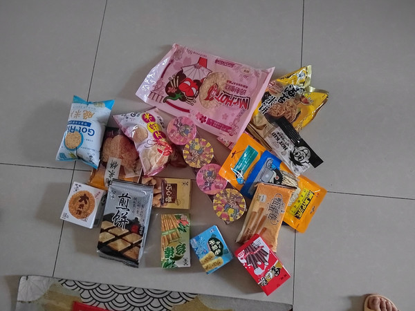 特别好，送的特别快，还送了四个摇滚冻和口