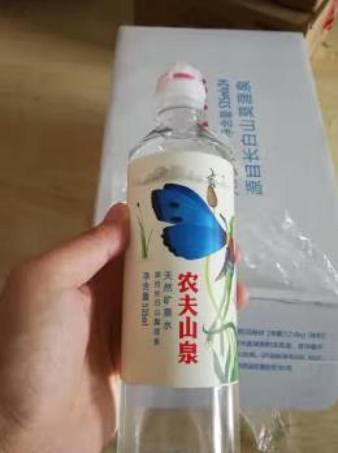 农夫山泉饮用水