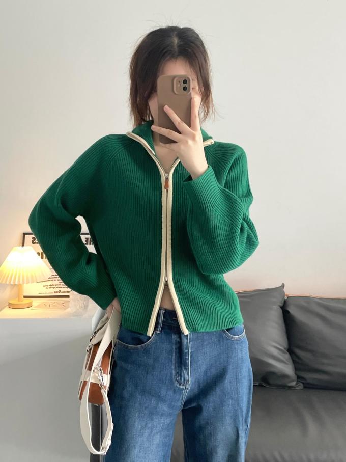 女上装