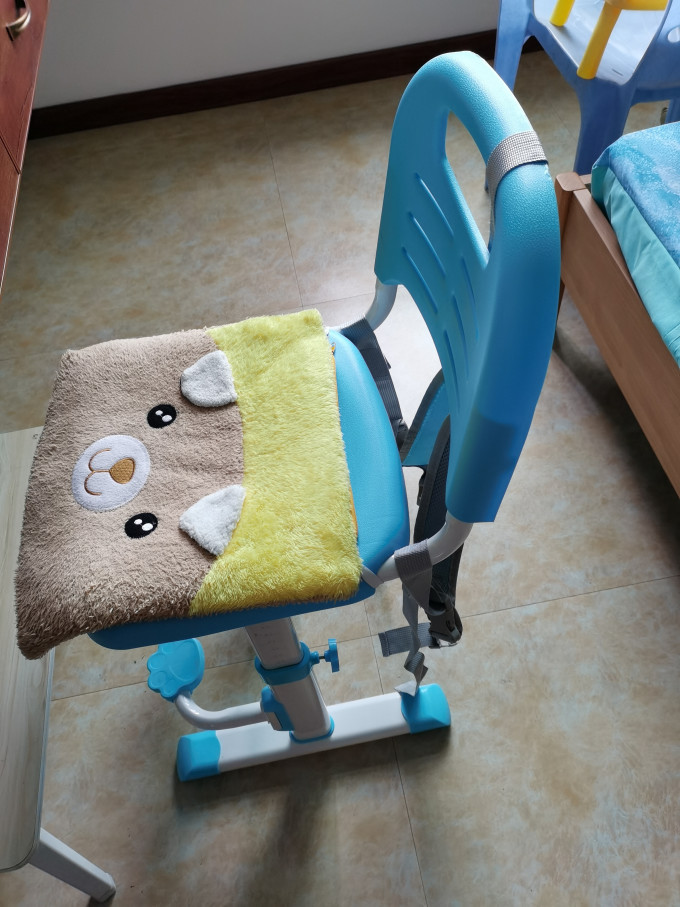 宏灿儿童房家具