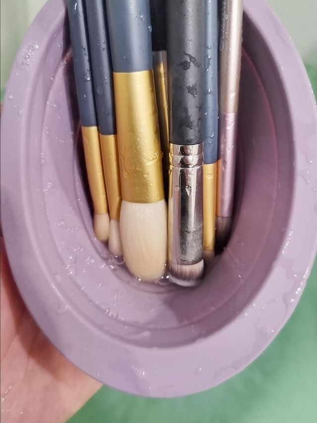 十几块钱的快乐，让化妆刷们都焕然一新