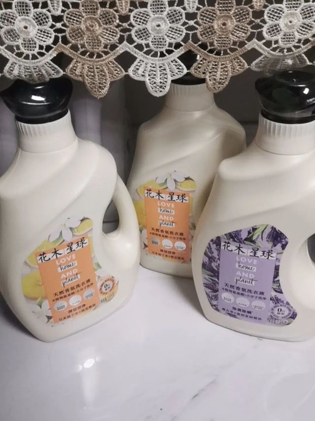 有种清新的香味，不刺鼻，很容易让人接受