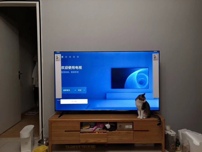 雷鸟液晶电视