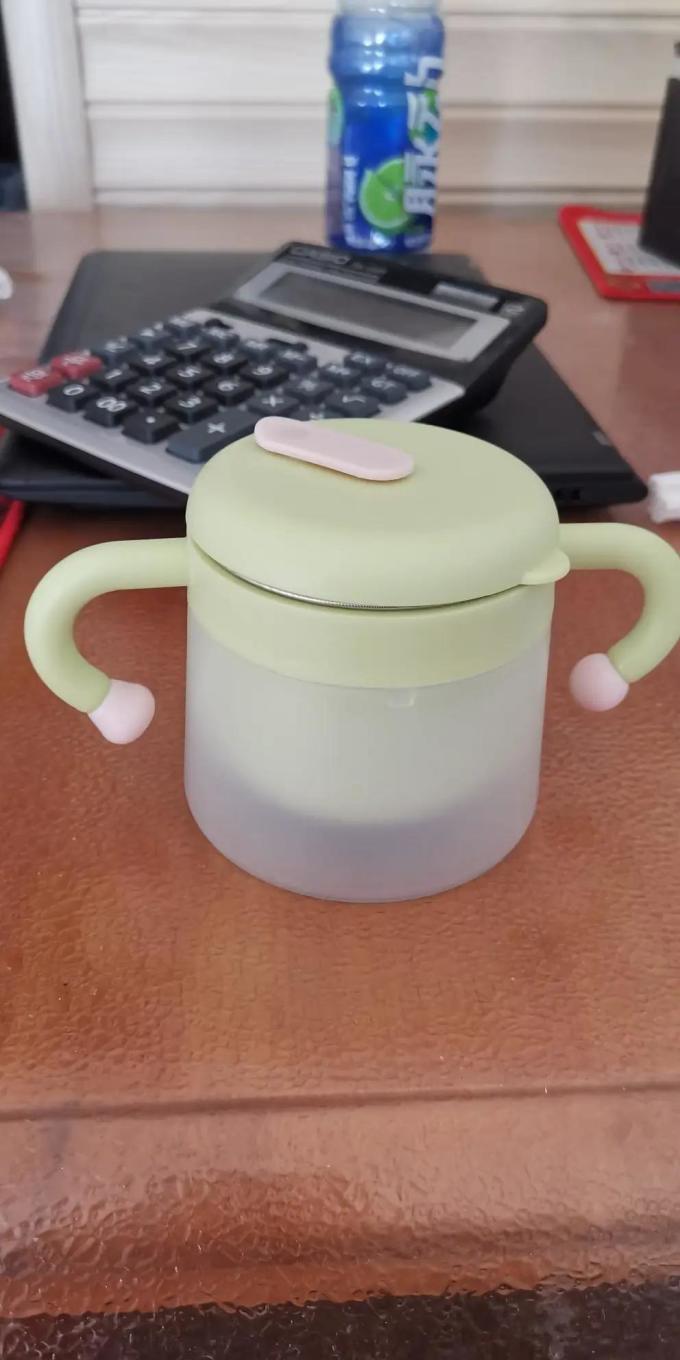 儿童餐具