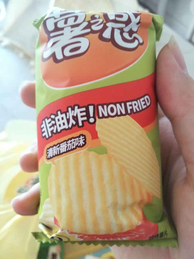 盐津铺子膨化食品