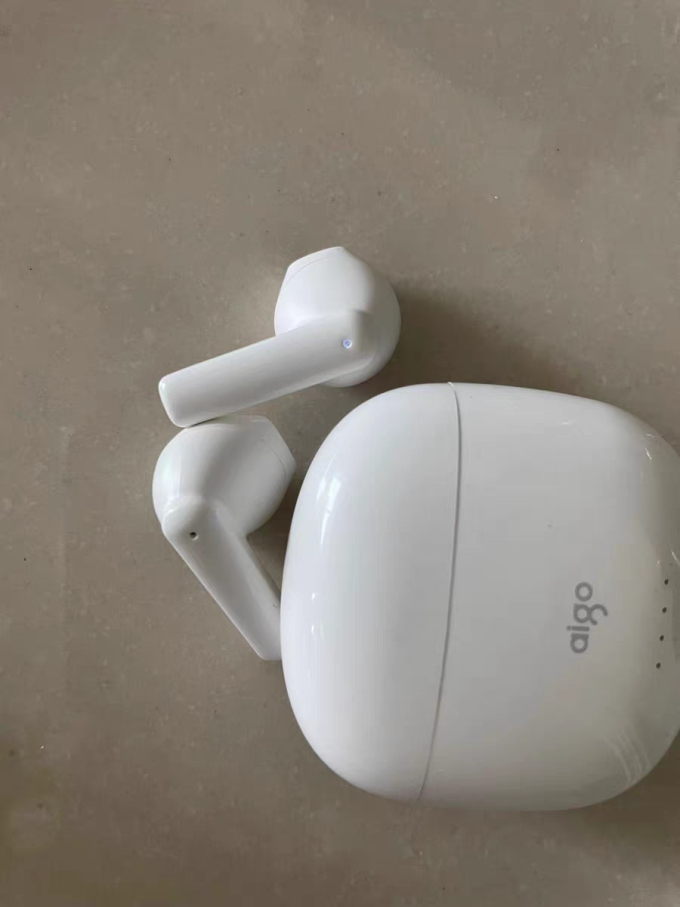 爱国者蓝牙耳机