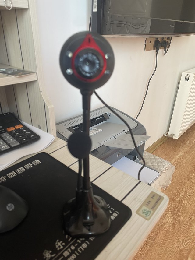 简单轻便多功能摄像头