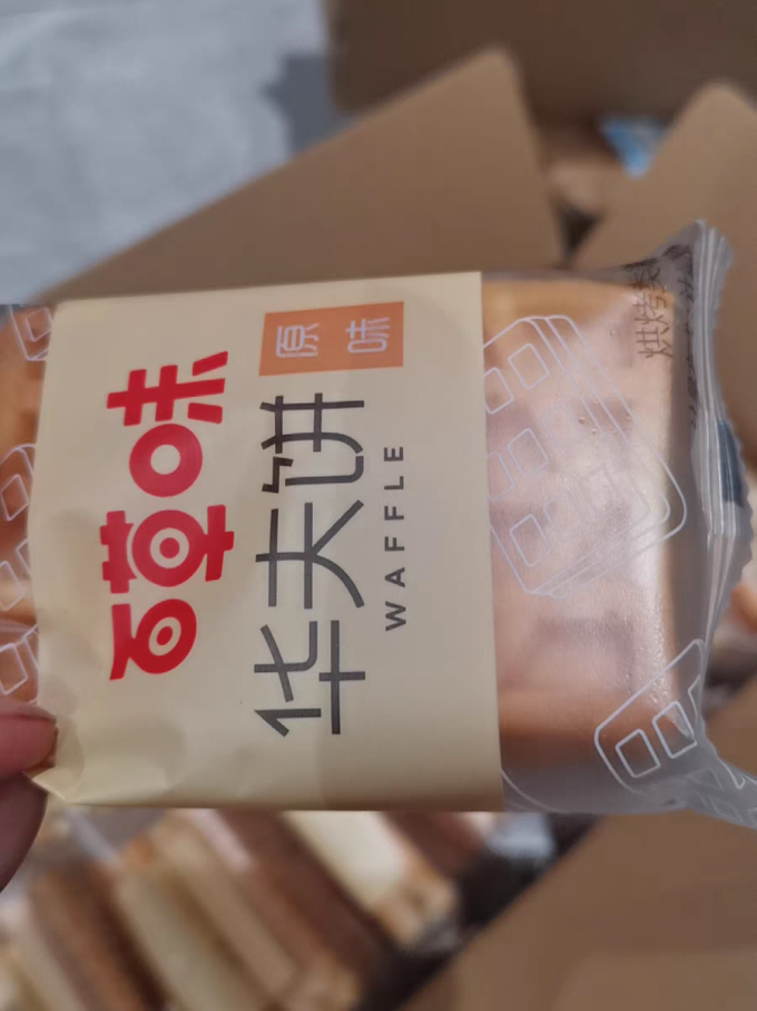 百草味面包