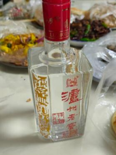 纯粮酒，家里老人的口粮酒，喝了不上头。