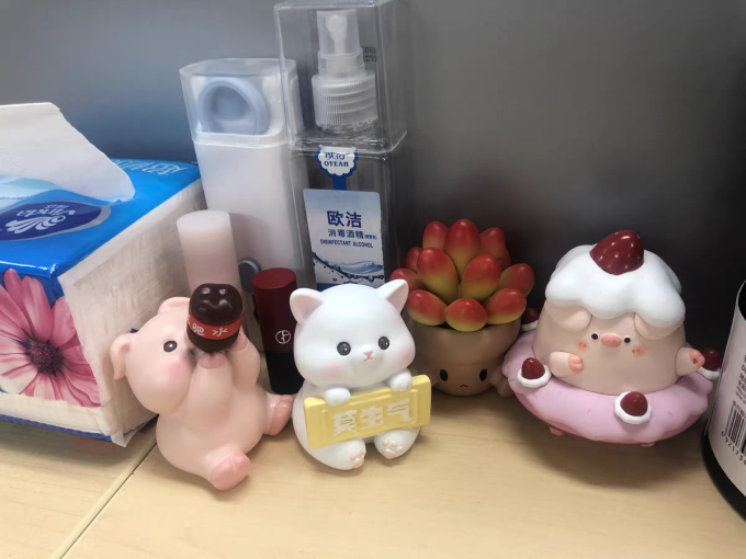笑之画装饰摆件
