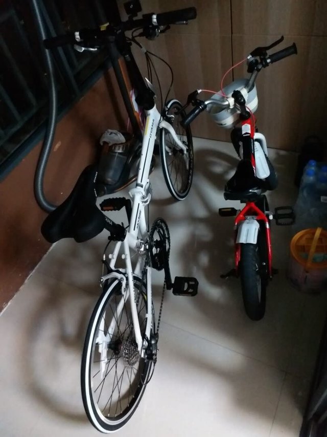 很羡慕那些没有受到一点磕碰的晒图&hel