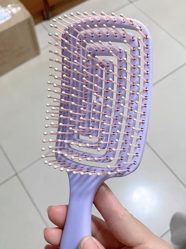 好用的梳子，梳出来的头发都很顺畅
