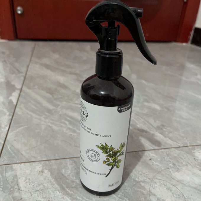 领航奉献除虫气雾剂
