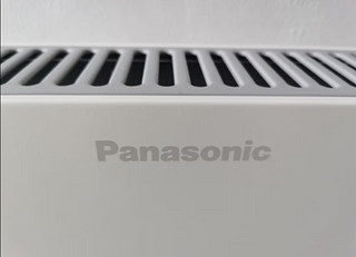 松下（Panasonic） 石墨烯踢脚线取暖器