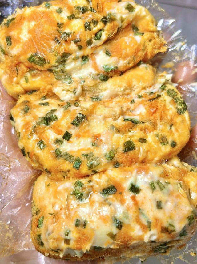 随手拼的肉松卷，真的快乐我知道！