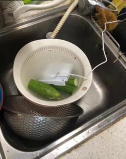 蔬果净化器功能简洁实用，清洗效果很好