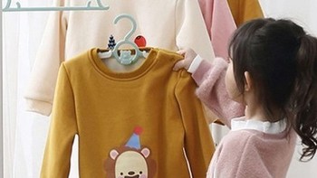 儿童衣架推荐：儿童衣架有必要买吗？儿童衣架什么材质好？