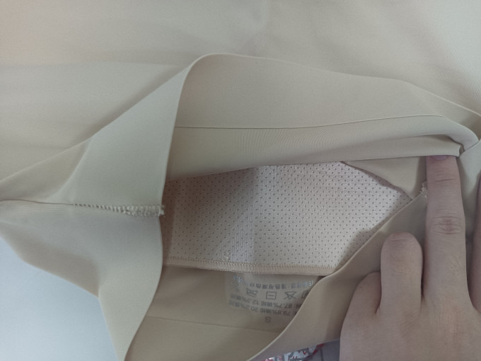 芬斯狄娜其他服装配饰