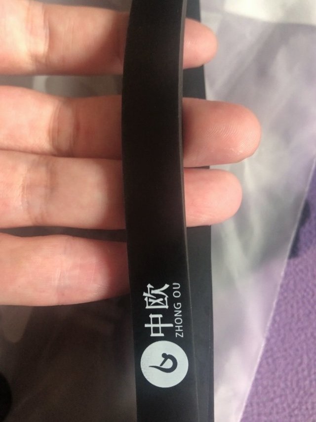 
外观材质：很厚实的 商品品质：给孩子买