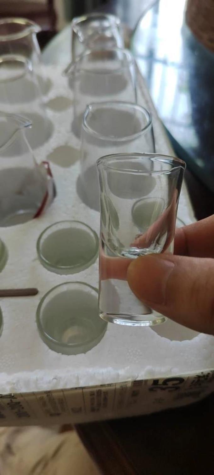 前力酒杯