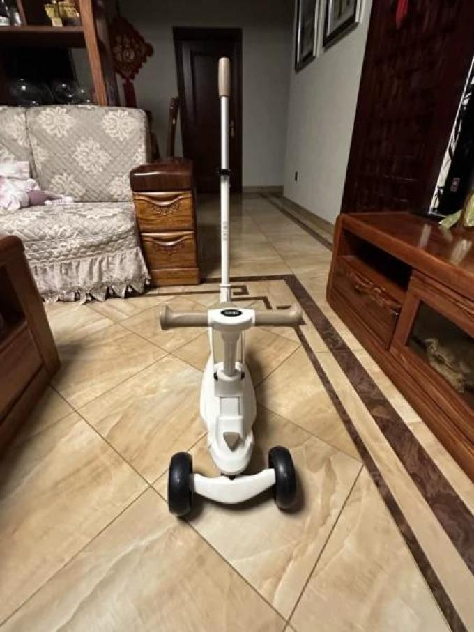 贝易儿童滑板车