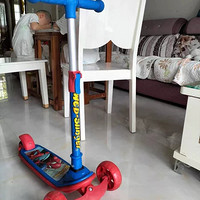 家家必备的儿童滑板车