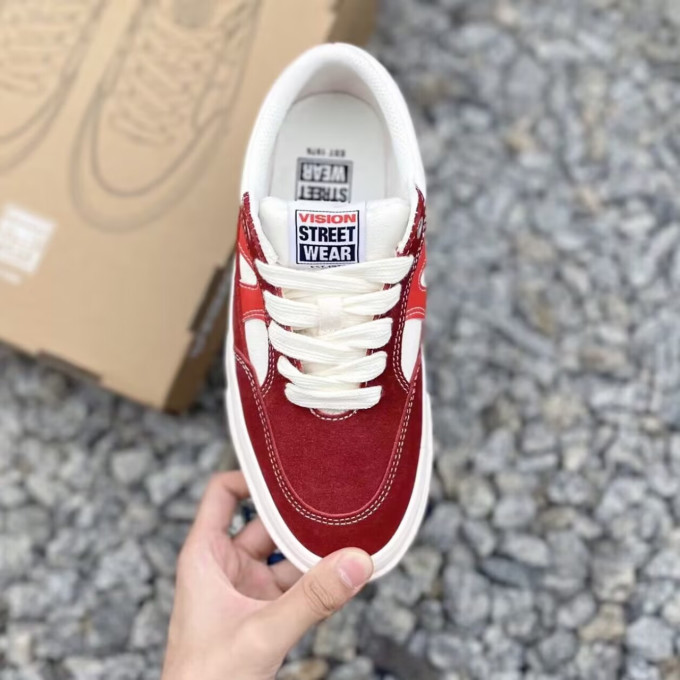vision street wear运动板鞋怎么样 潮流时尚的vision红色板鞋_什么