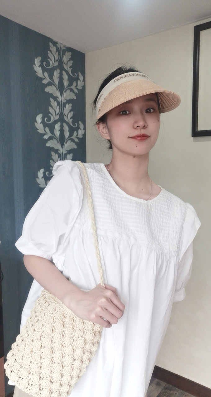 海伦卡明斯基帽子