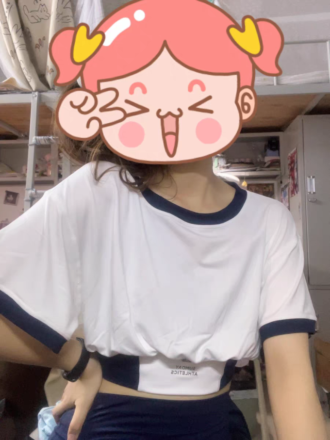 女士T恤