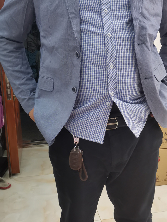 衣服很好，价格很低，质量很好，下次还会买