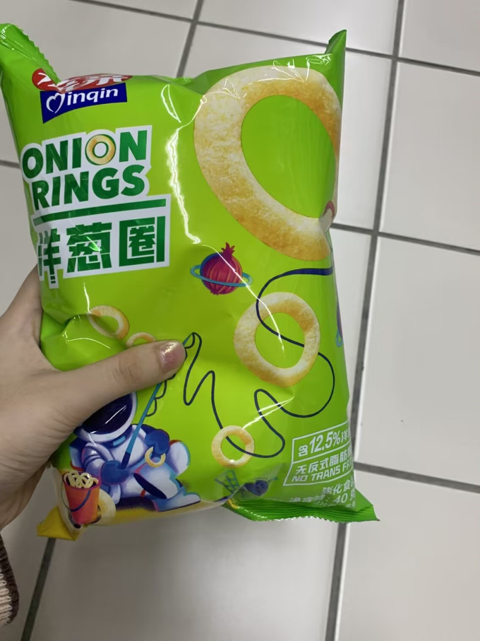 上好佳膨化食品