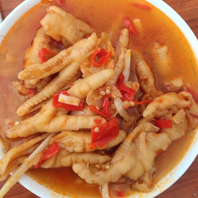 我最爱的酸辣美味的无骨鸡爪