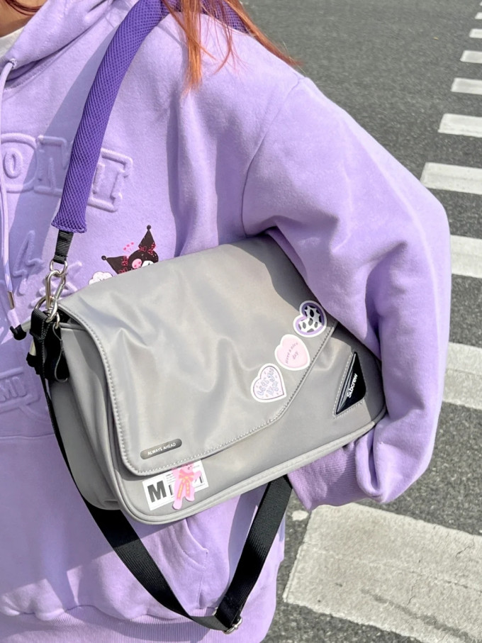 subcrew女士单肩包怎么样 紫色系的高级灰包包!