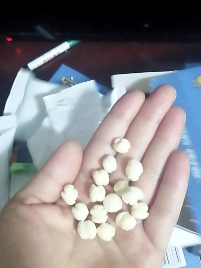 窝小芽宝宝零食