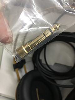 akg k92 有线头戴耳机