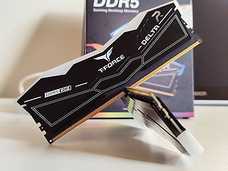 高频DDR5内存丨十铨DeltaRGB内存条