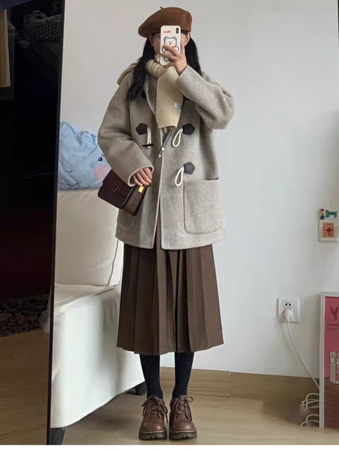 依俪柏丝女士大衣